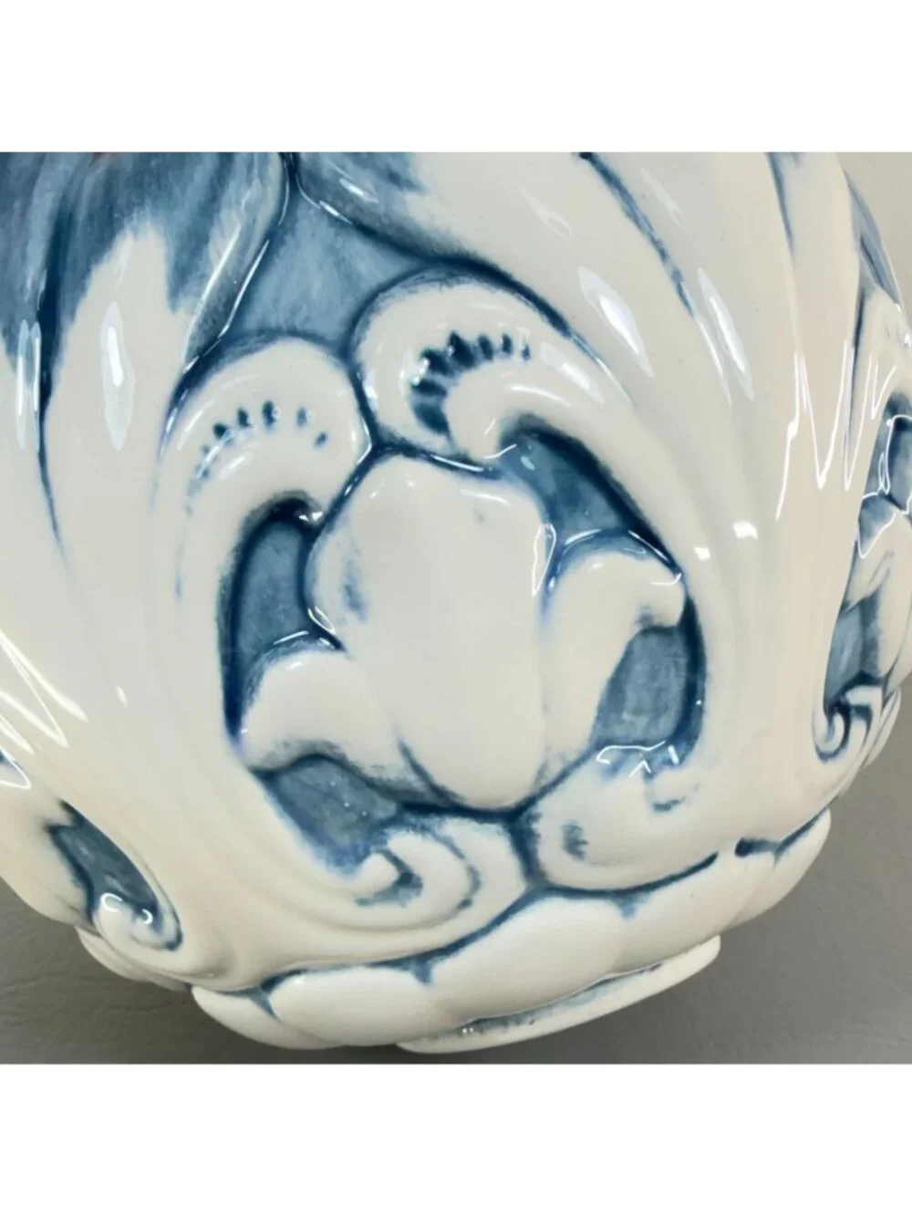 Italian Style Blue White Majolica Petal Cachepot Large Floral Centerpiece Bowl